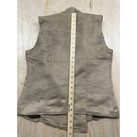 KUT From The Kloth Women's Faux Suede Vest Small Wrap Style Brown Sleeveless - Picture 6 of 7